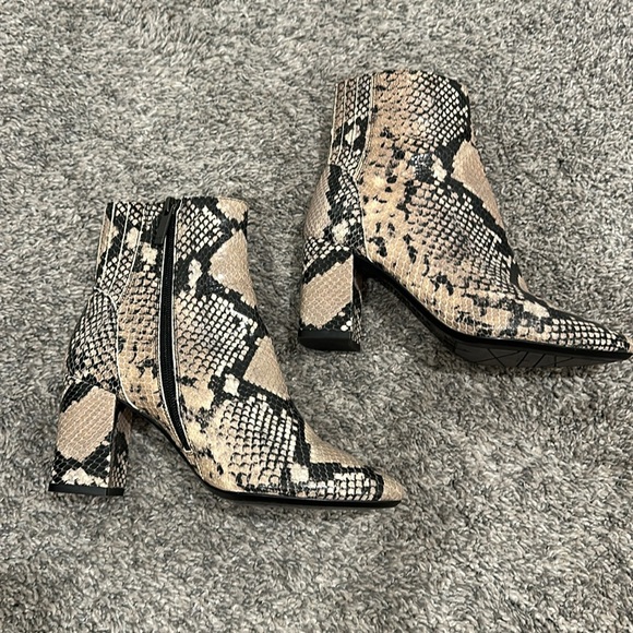 Aquatalia Boots - Picture 3 of 5